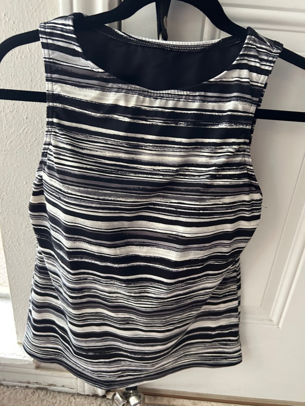 Lands' End Black and White Striped bathing suit top w bra built in